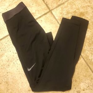 Nike pro women's leggings full length